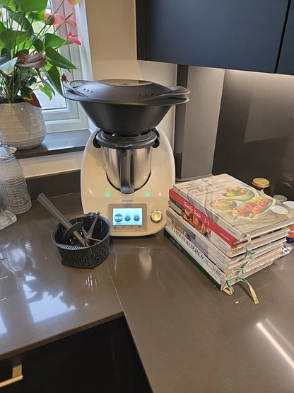 Thermomix Vorwerk TM5 Bimby Food Processor - White